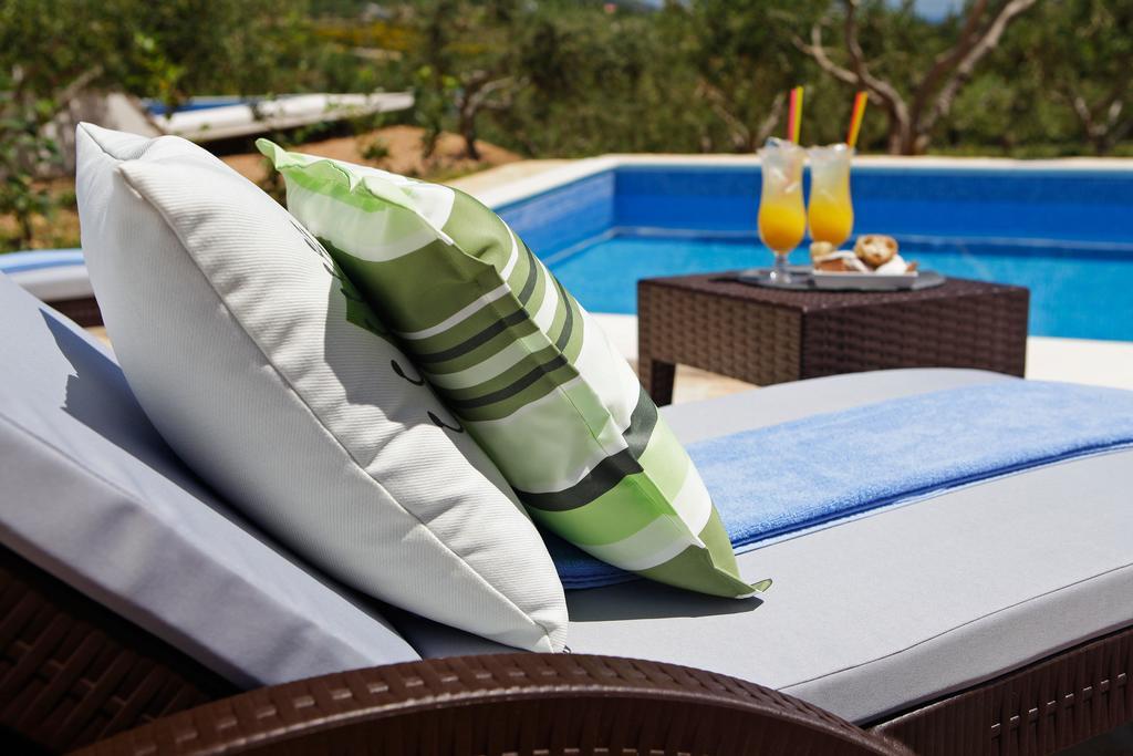 Holiday Homes Oliva 볼 객실 사진